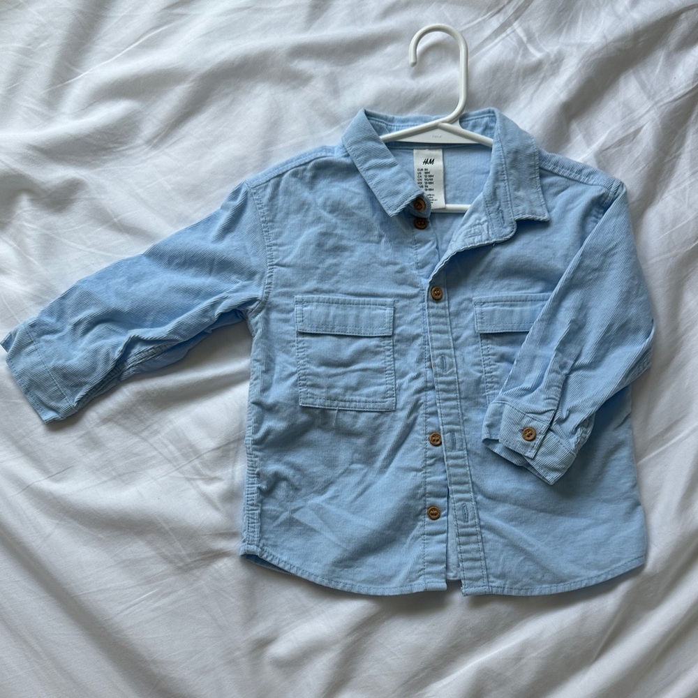H&M Kids Button-Down Shirt with Wooden Buttons Soft corduroy fabric